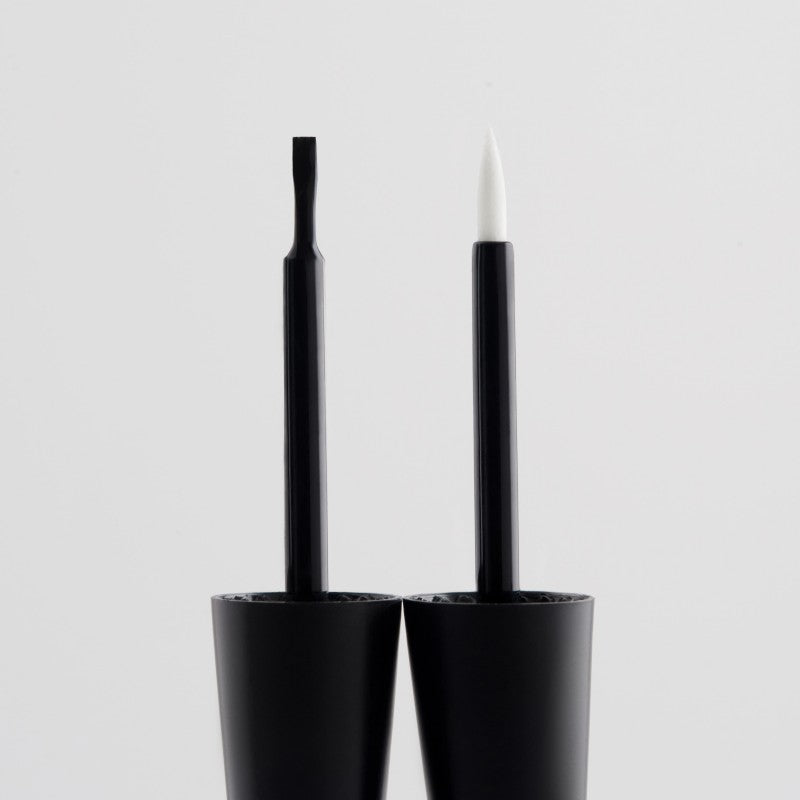 GRAPHIC EYELINER WATERPROOF